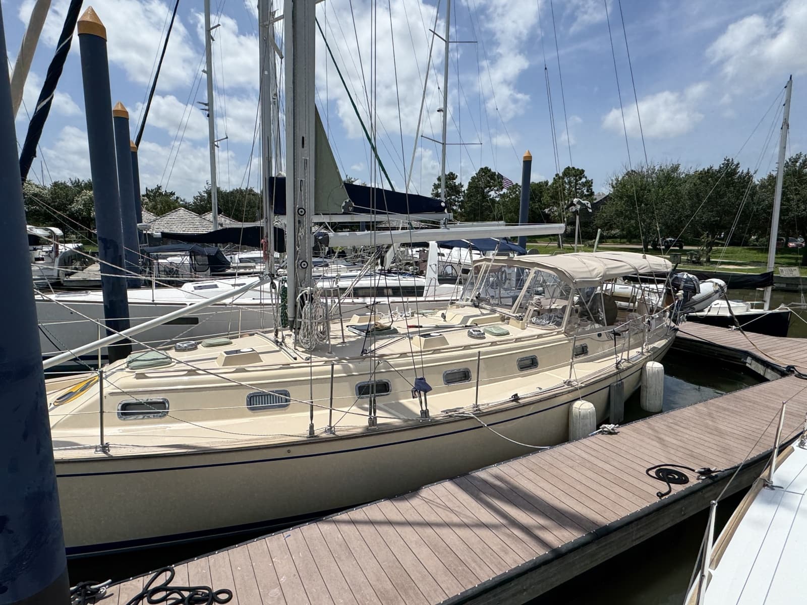 1992 Island Packet 44 - Photo 10