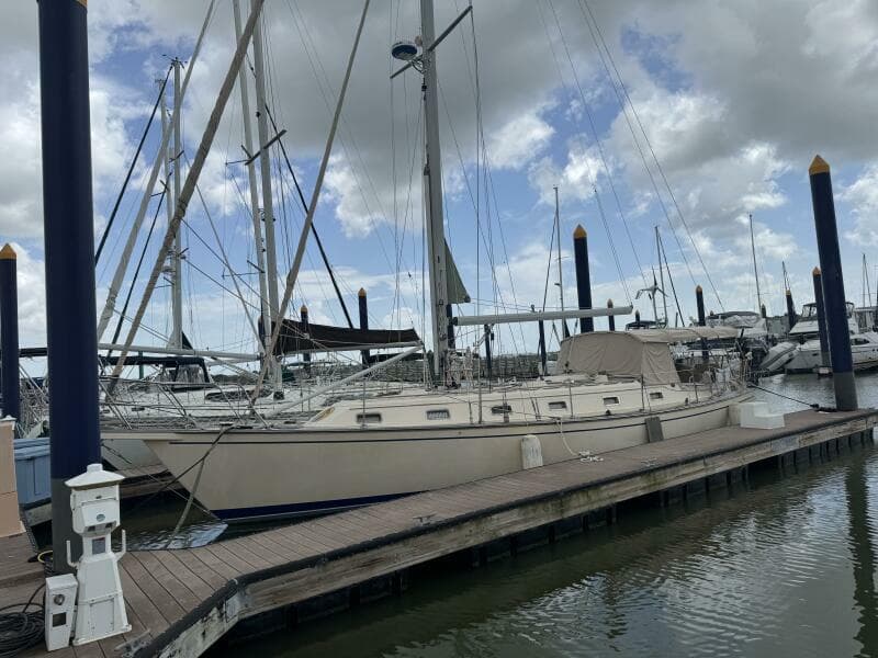 1992 Island Packet 44 - Photo 2