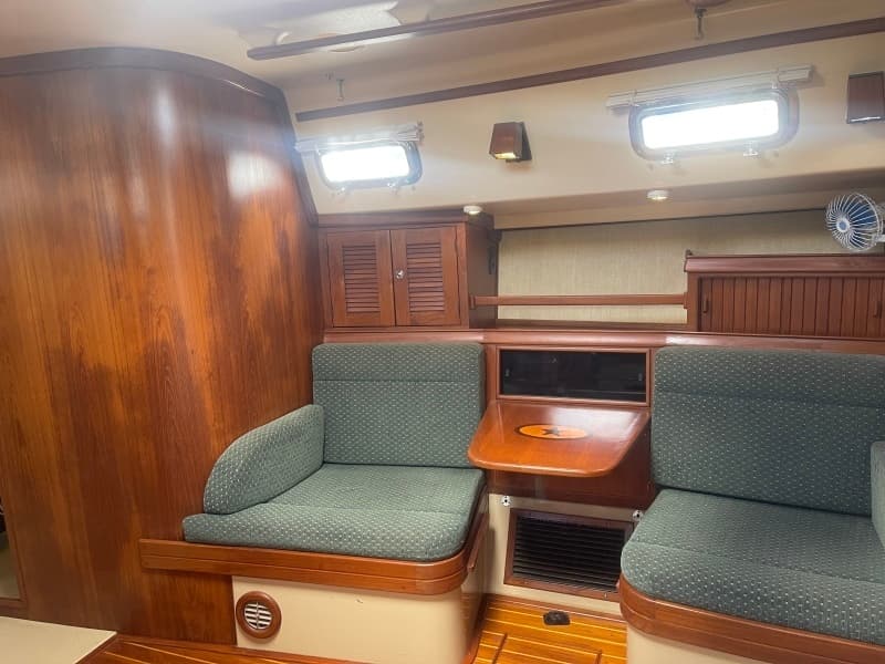 1992 Island Packet 44 - Photo 24