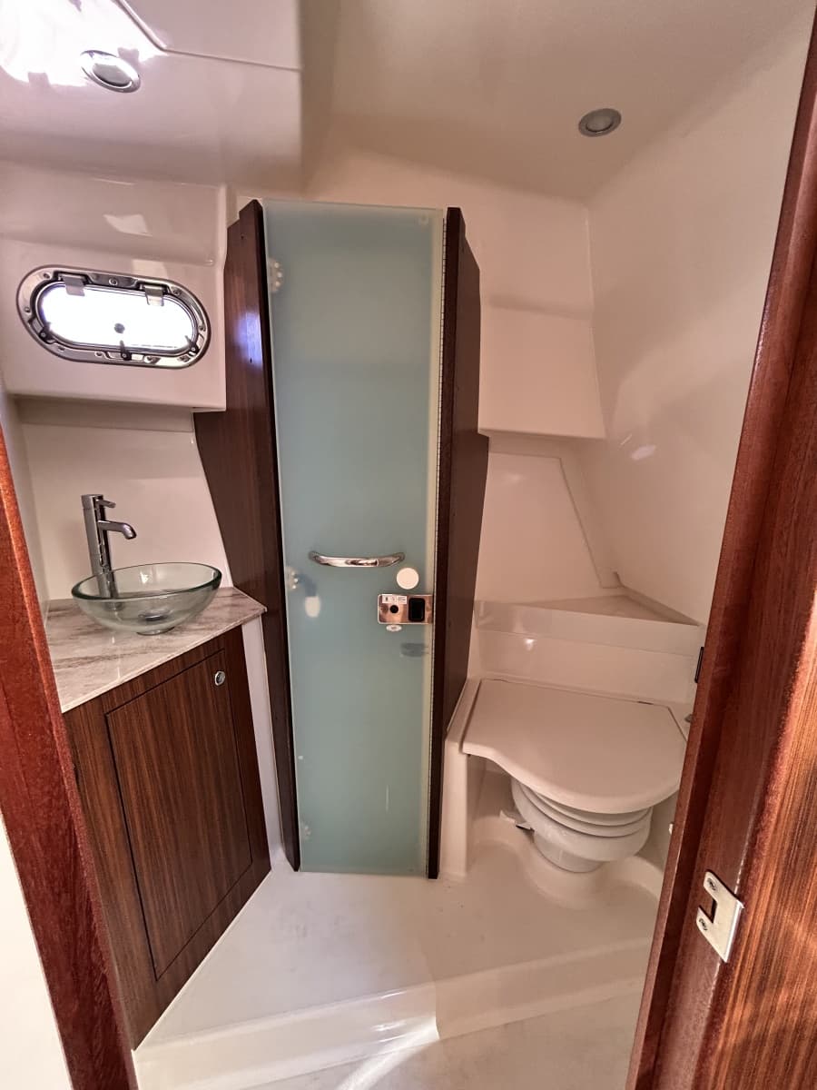 2018 Pursuit OS 355 Offshore - Photo 9