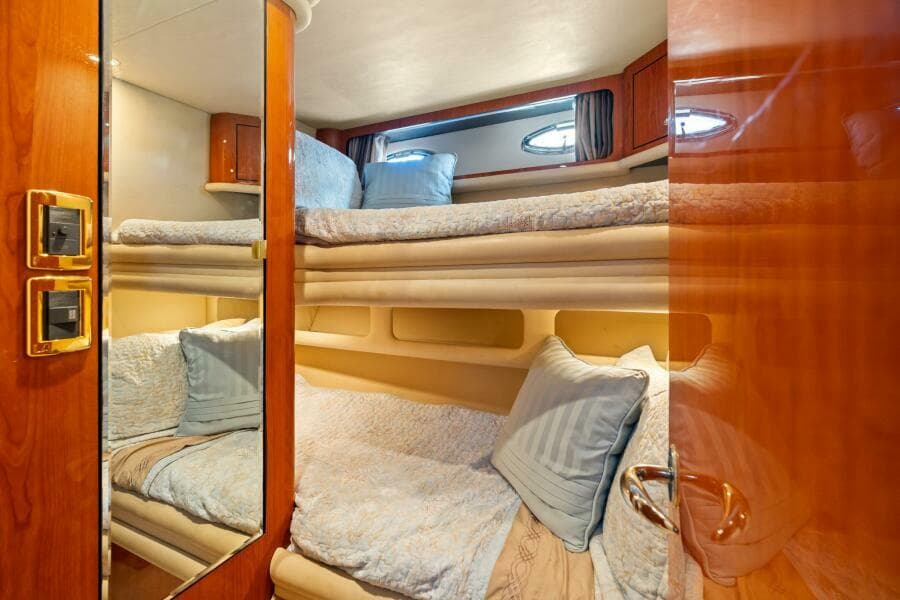 2001 Sea Ray 540 Cockpit Motor Yacht - Photo 33