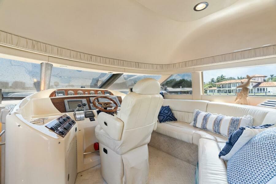 2001 Sea Ray 540 Cockpit Motor Yacht - Photo 26