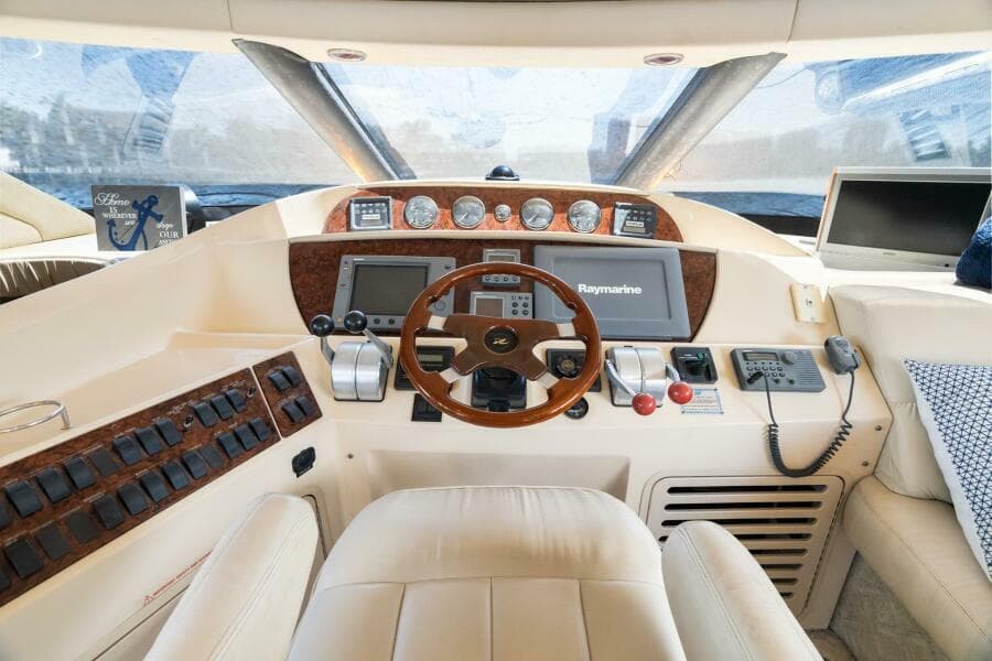 2001 Sea Ray 540 Cockpit Motor Yacht - Photo 28