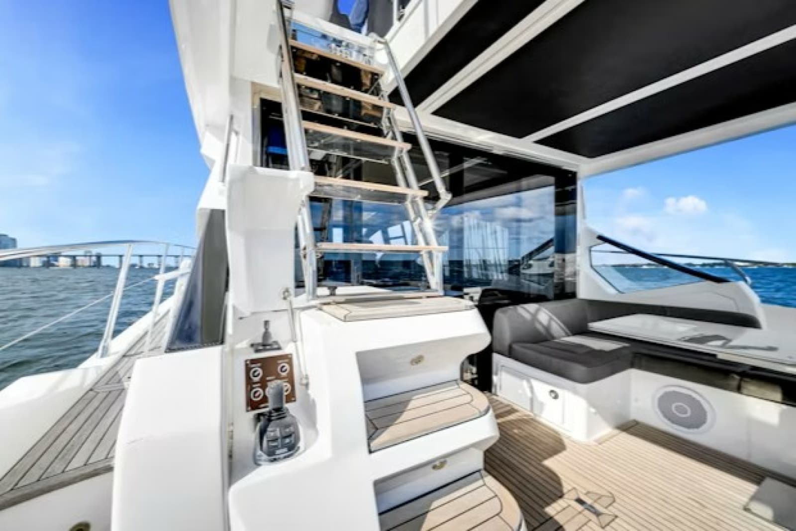 2021 Azimut S6 SPORTFLY - Photo 15