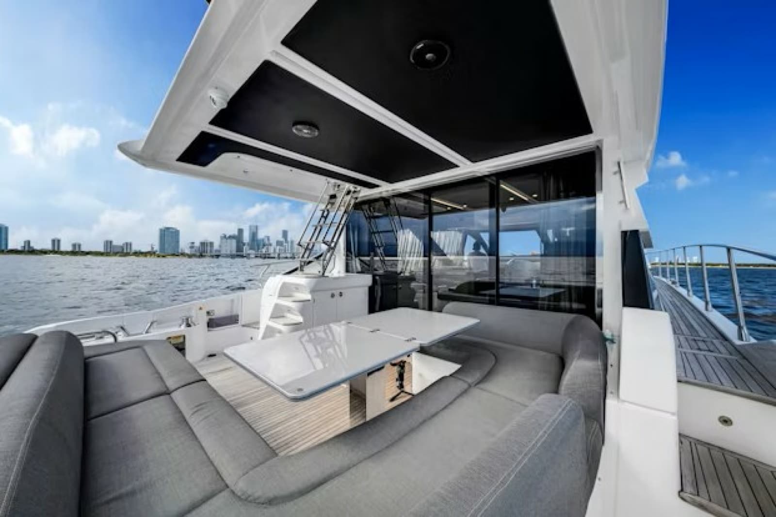 2021 Azimut S6 SPORTFLY - Photo 13