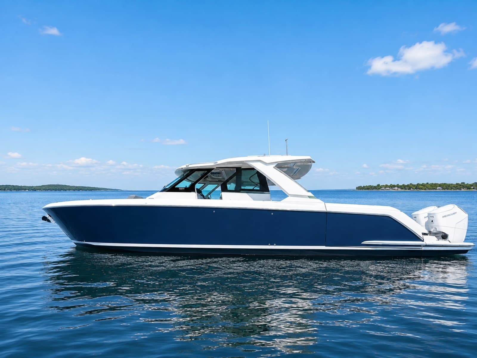 2023 Tiara Yachts 48 LS - Photo 1