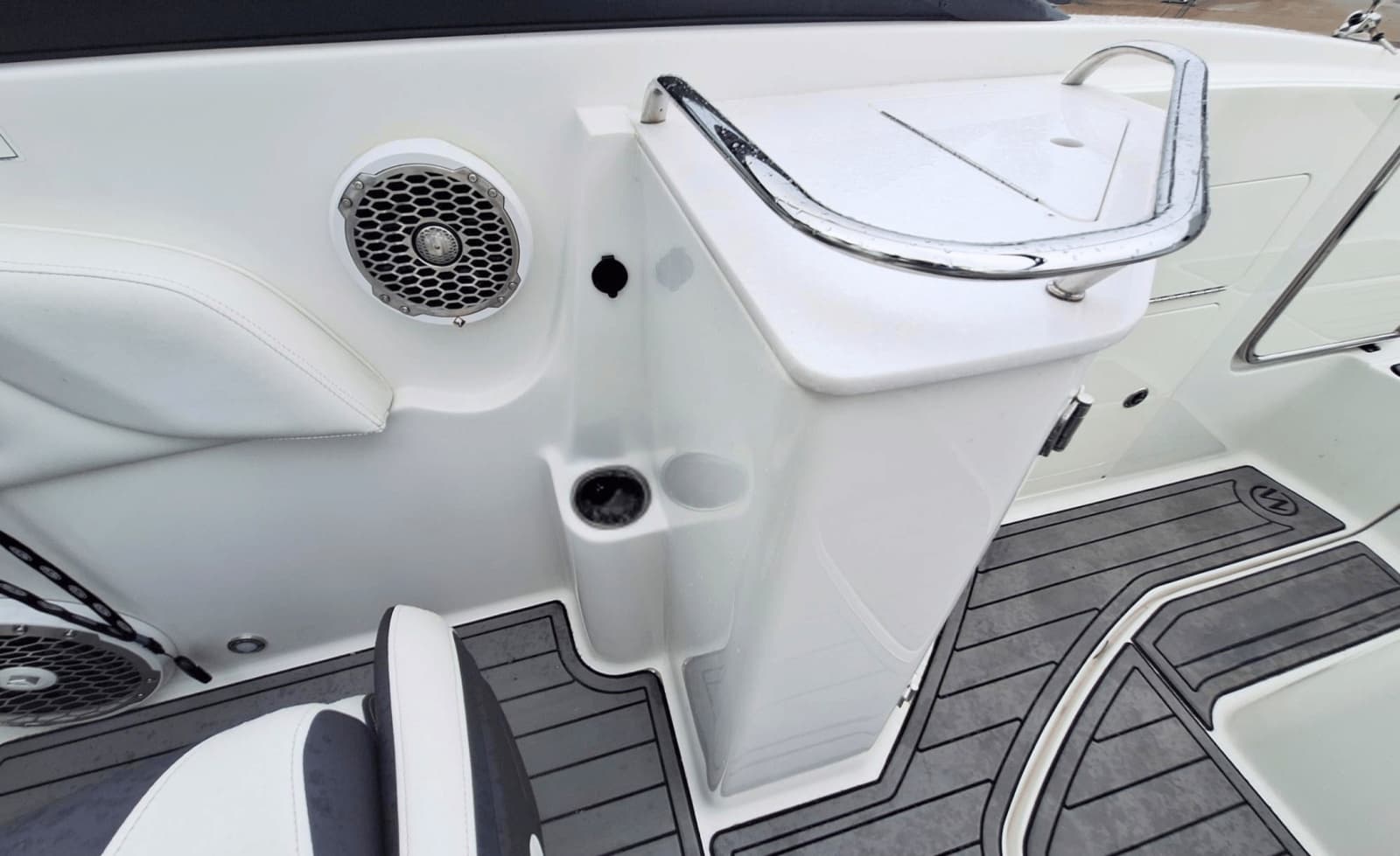 2019 Monterey M45 - Photo 16