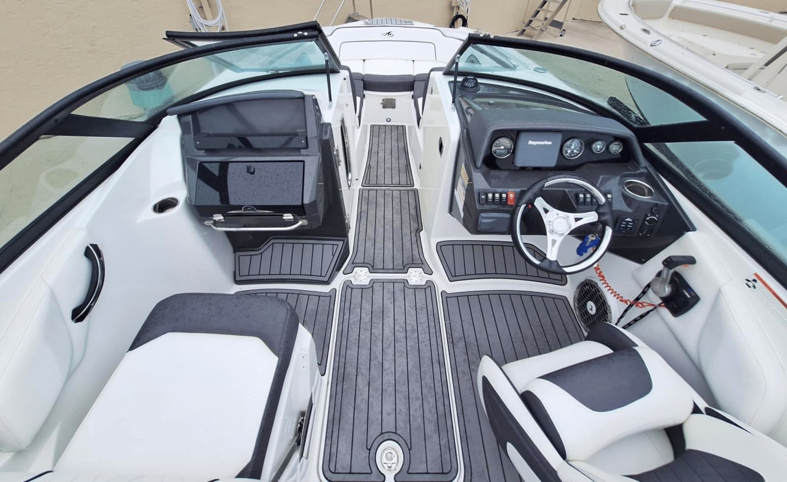 2019 Monterey M45 - Photo 7