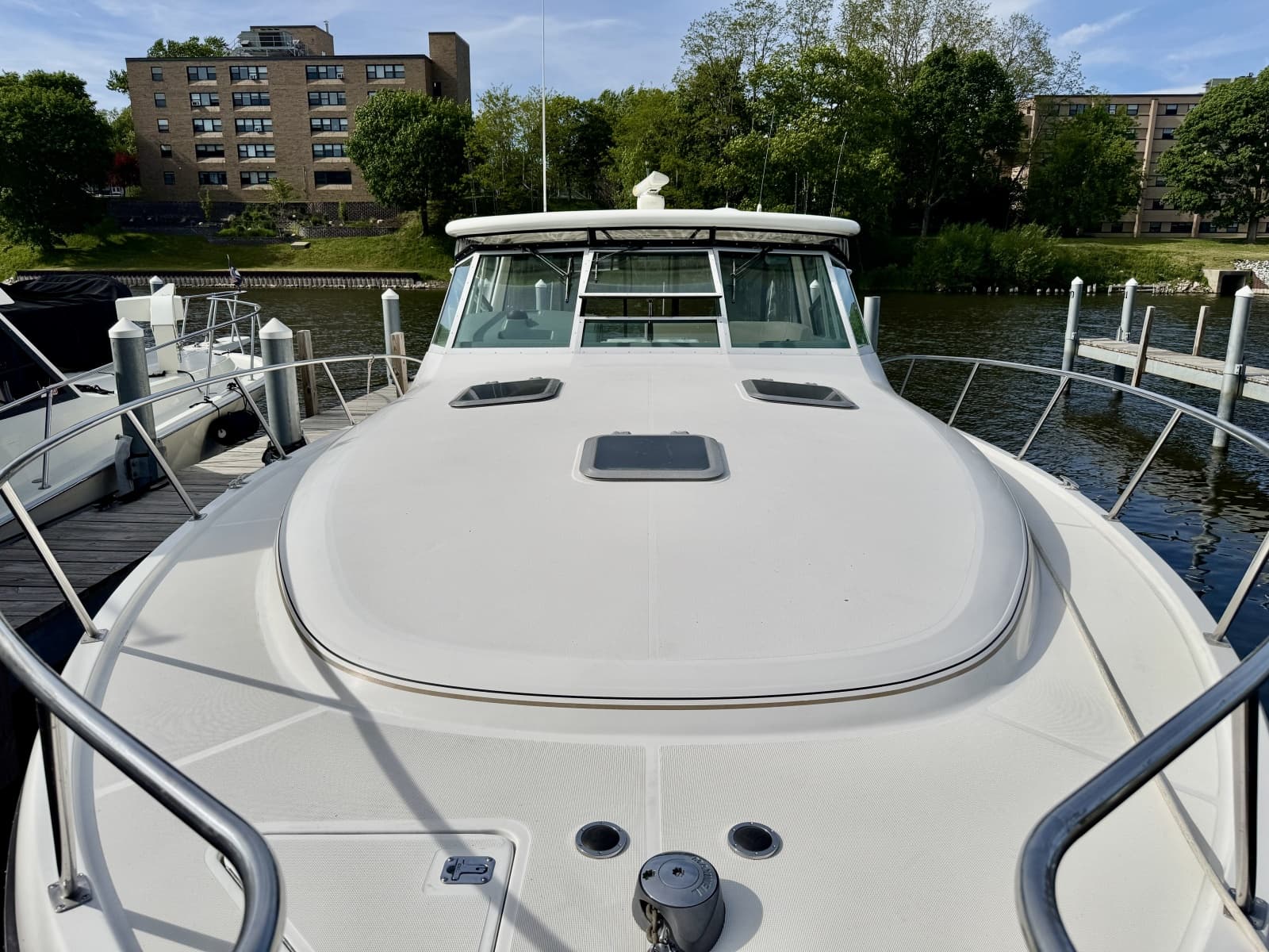 1999 Tiara Yachts 4100 Open - Photo 35