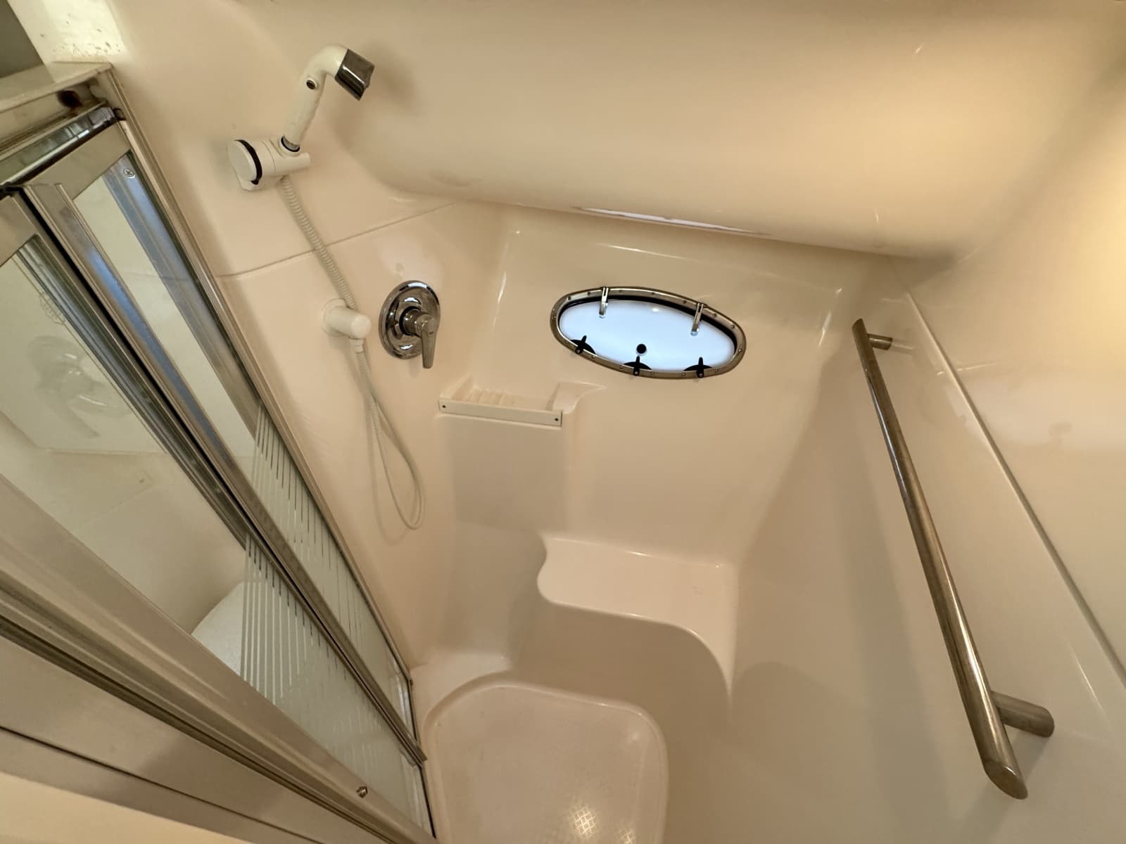 1999 Tiara Yachts 4100 Open - Photo 47