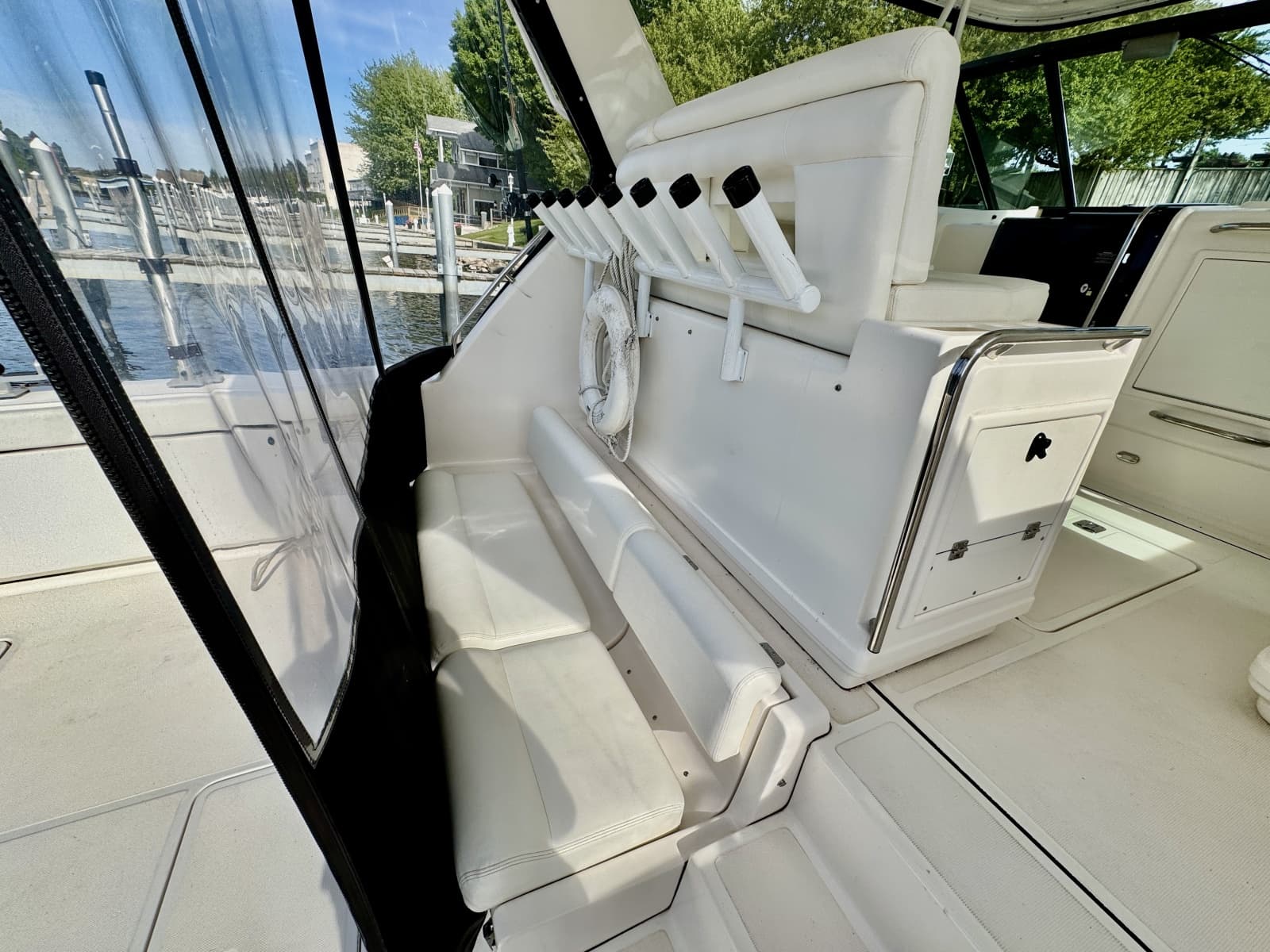 1999 Tiara Yachts 4100 Open - Photo 19
