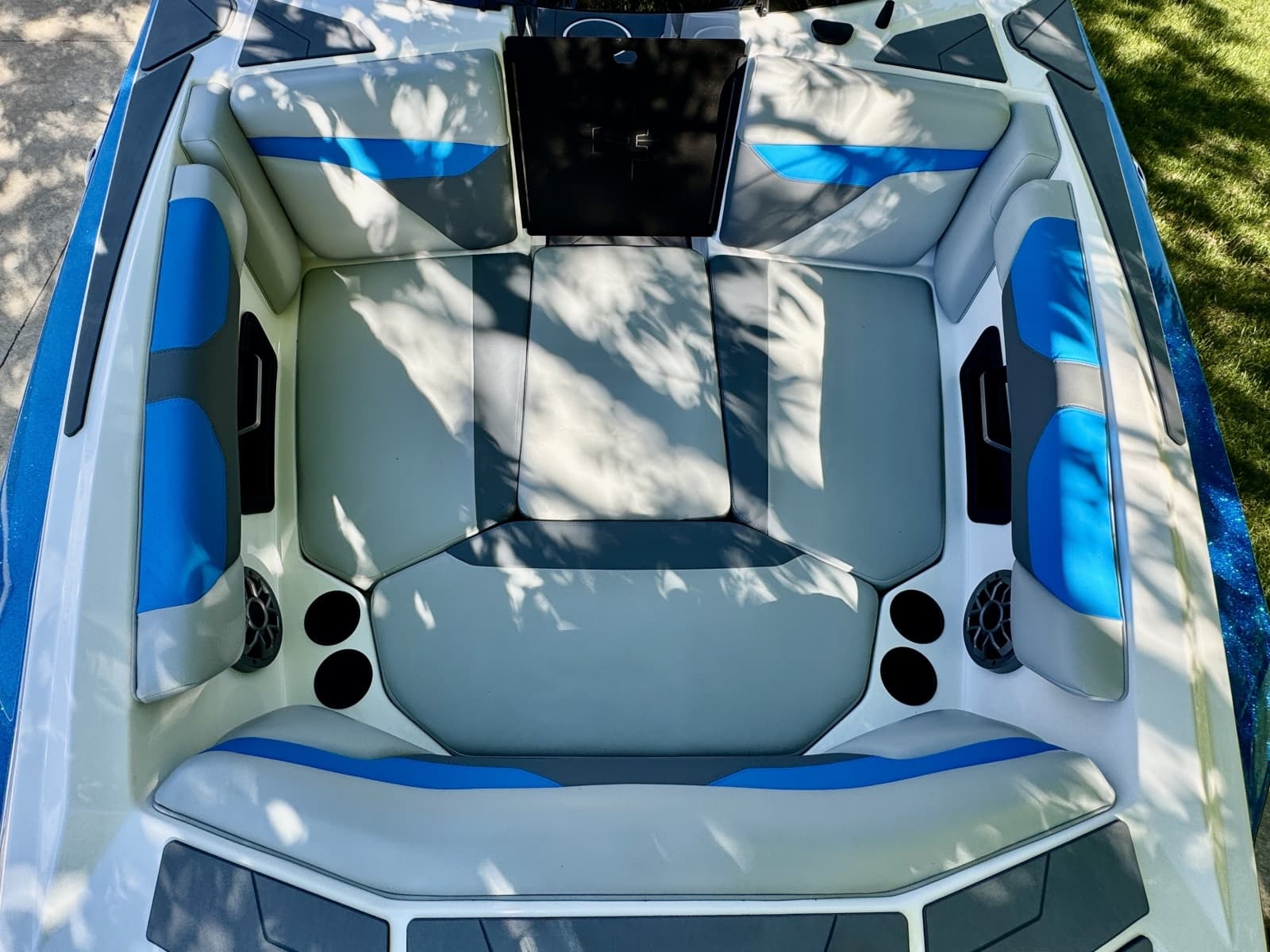 2022 Axis A24 - Photo 27