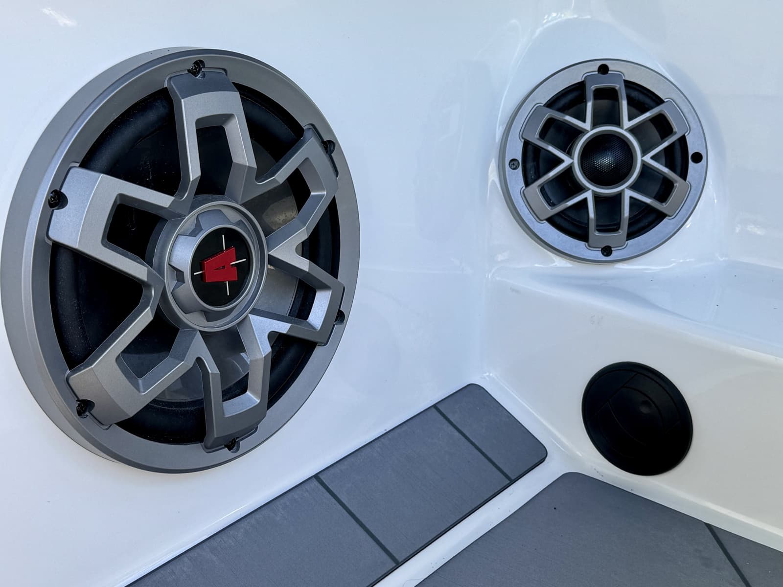 2022 Axis A24 - Photo 39