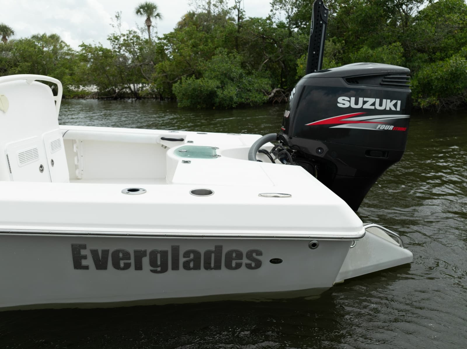 2007 Everglades 243CC - Photo 18