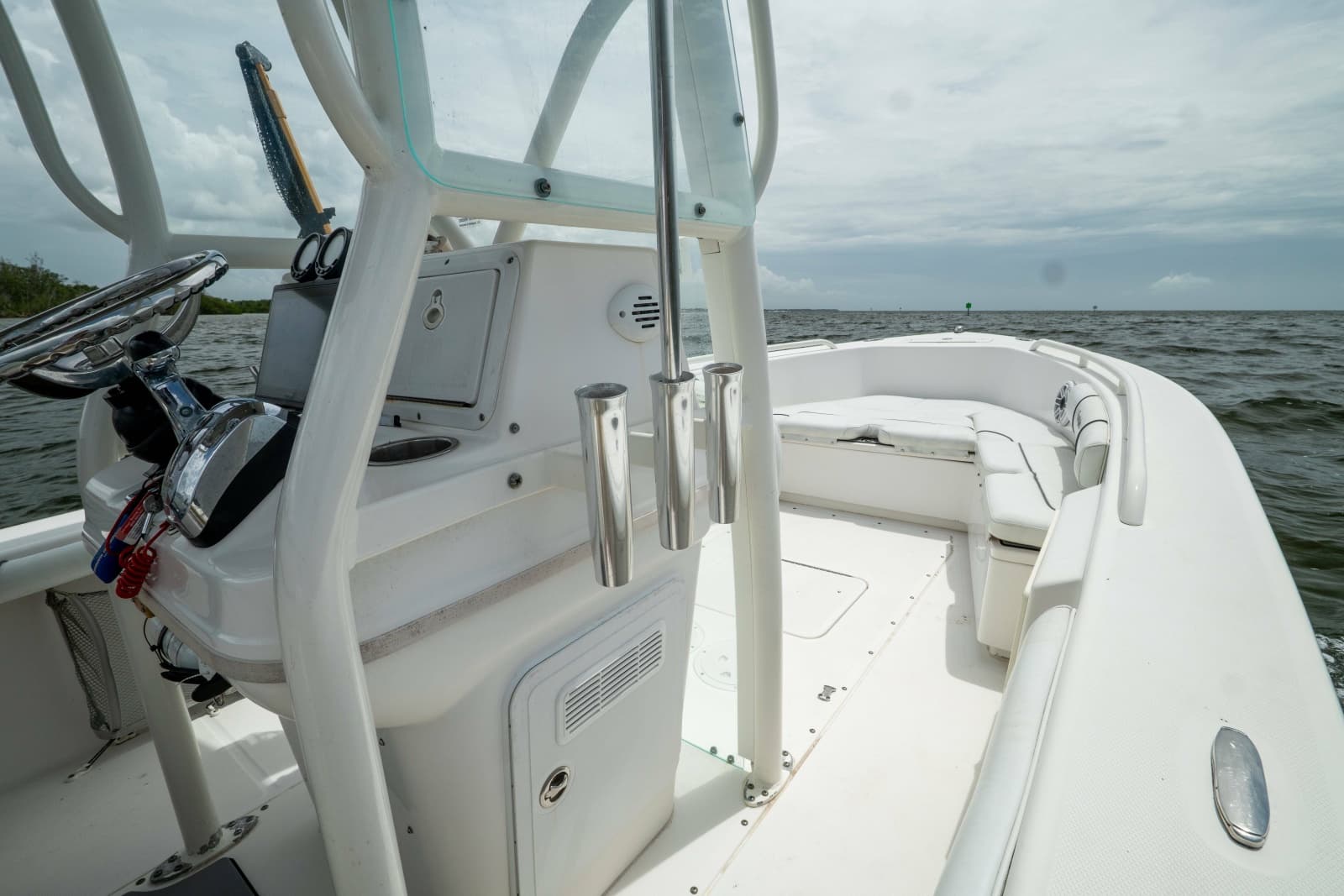 2007 Everglades 243CC - Photo 26