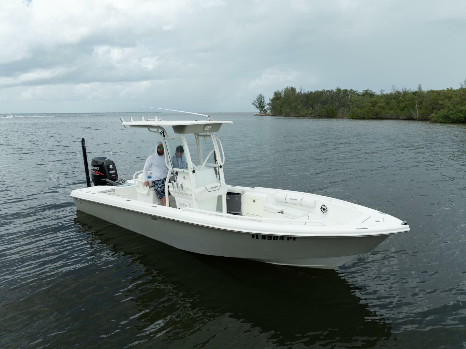 2007 Everglades 243CC - Photo 8