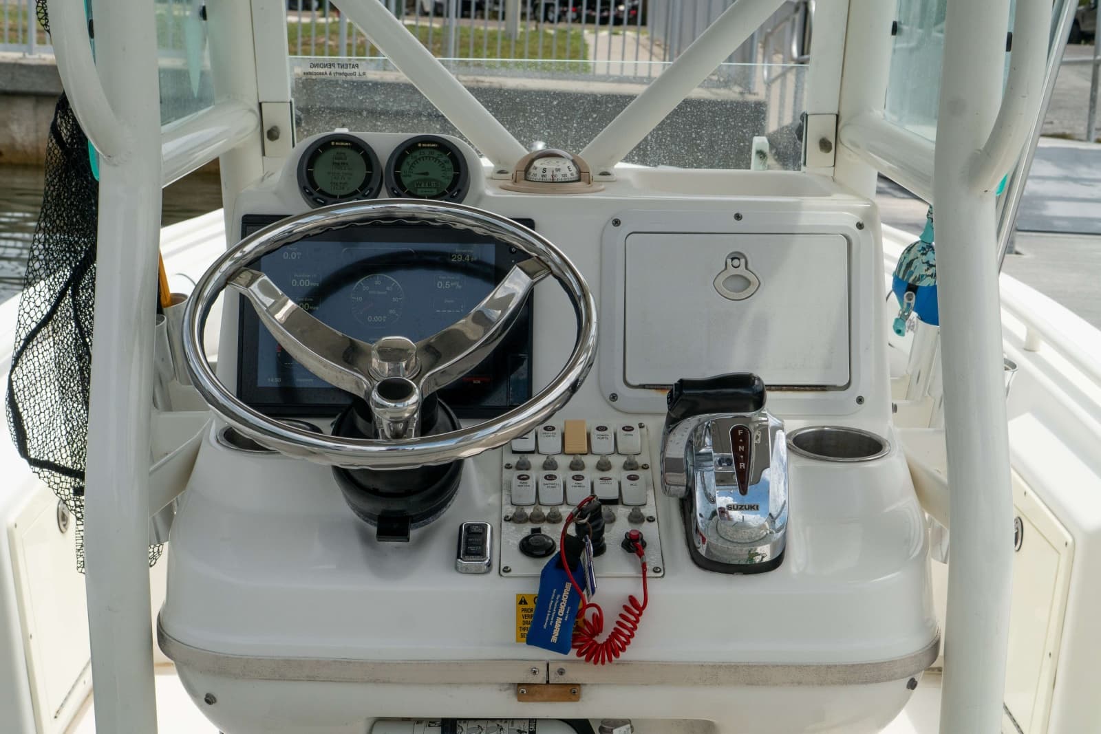 2007 Everglades 243CC - Photo 20