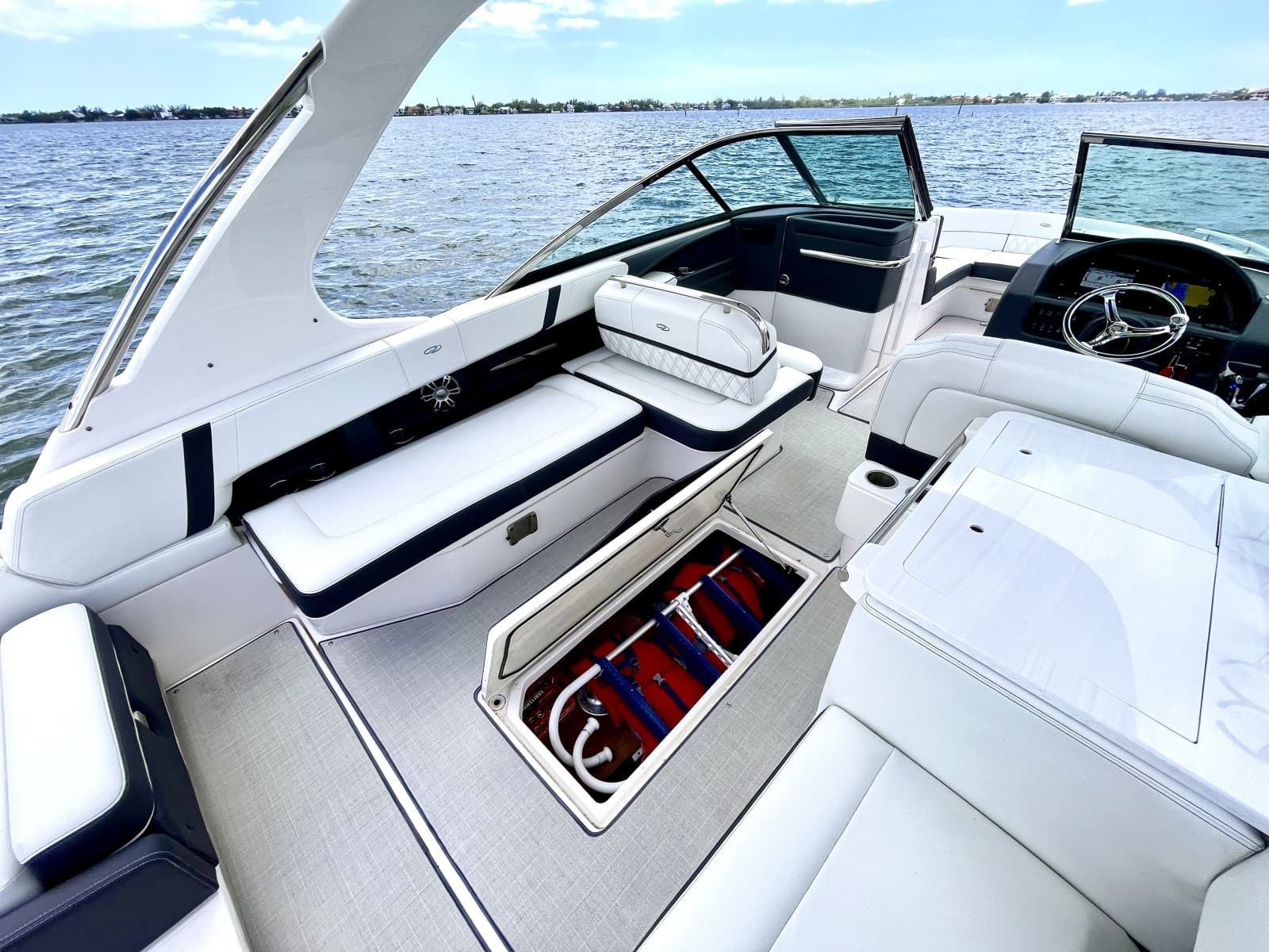 2023 Regal 29 OBX - Photo 28