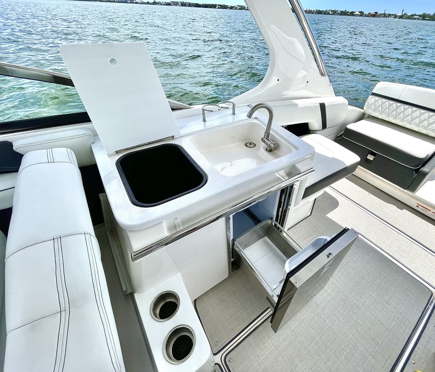 2023 Regal 29 OBX - Photo 19
