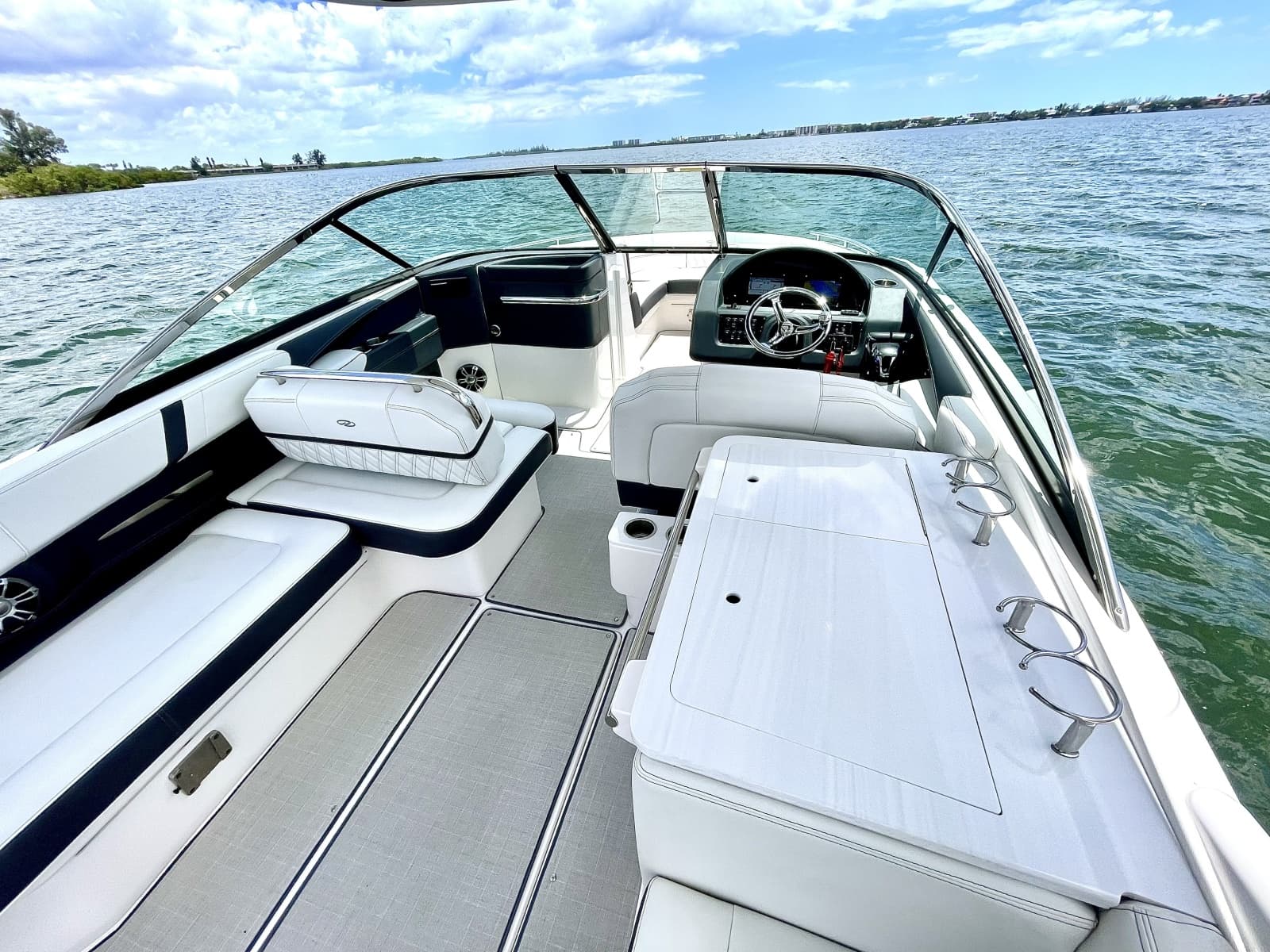 2023 Regal 29 OBX - Photo 15