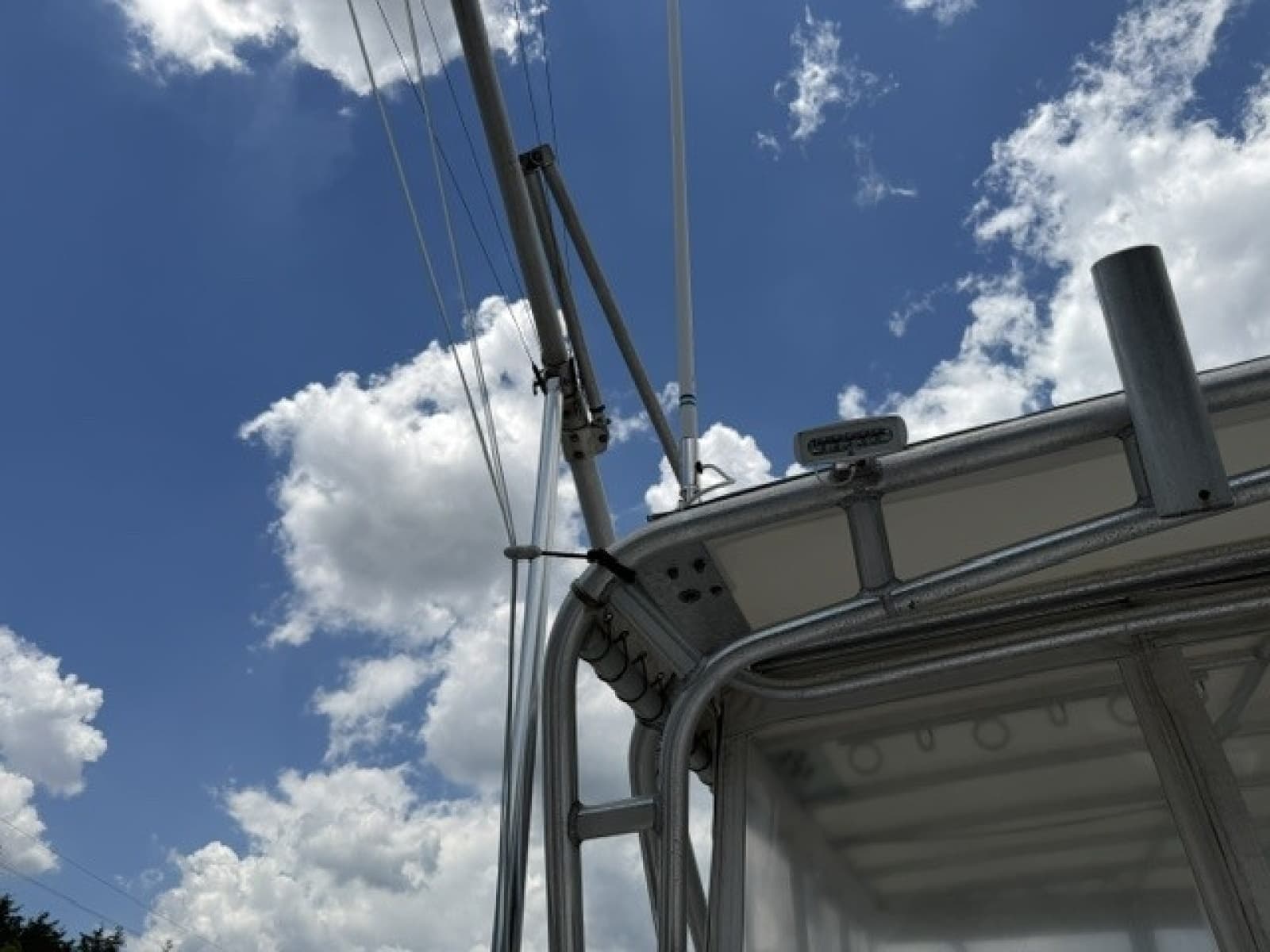 1996 Cabo 31 Express - Photo 38