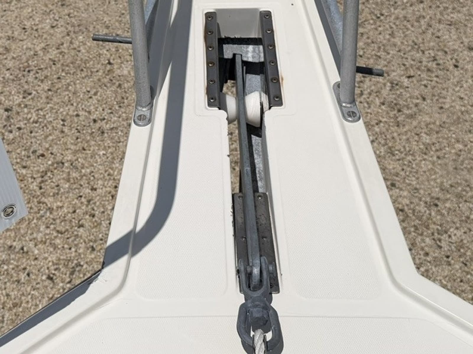 1996 Cabo 31 Express - Photo 24