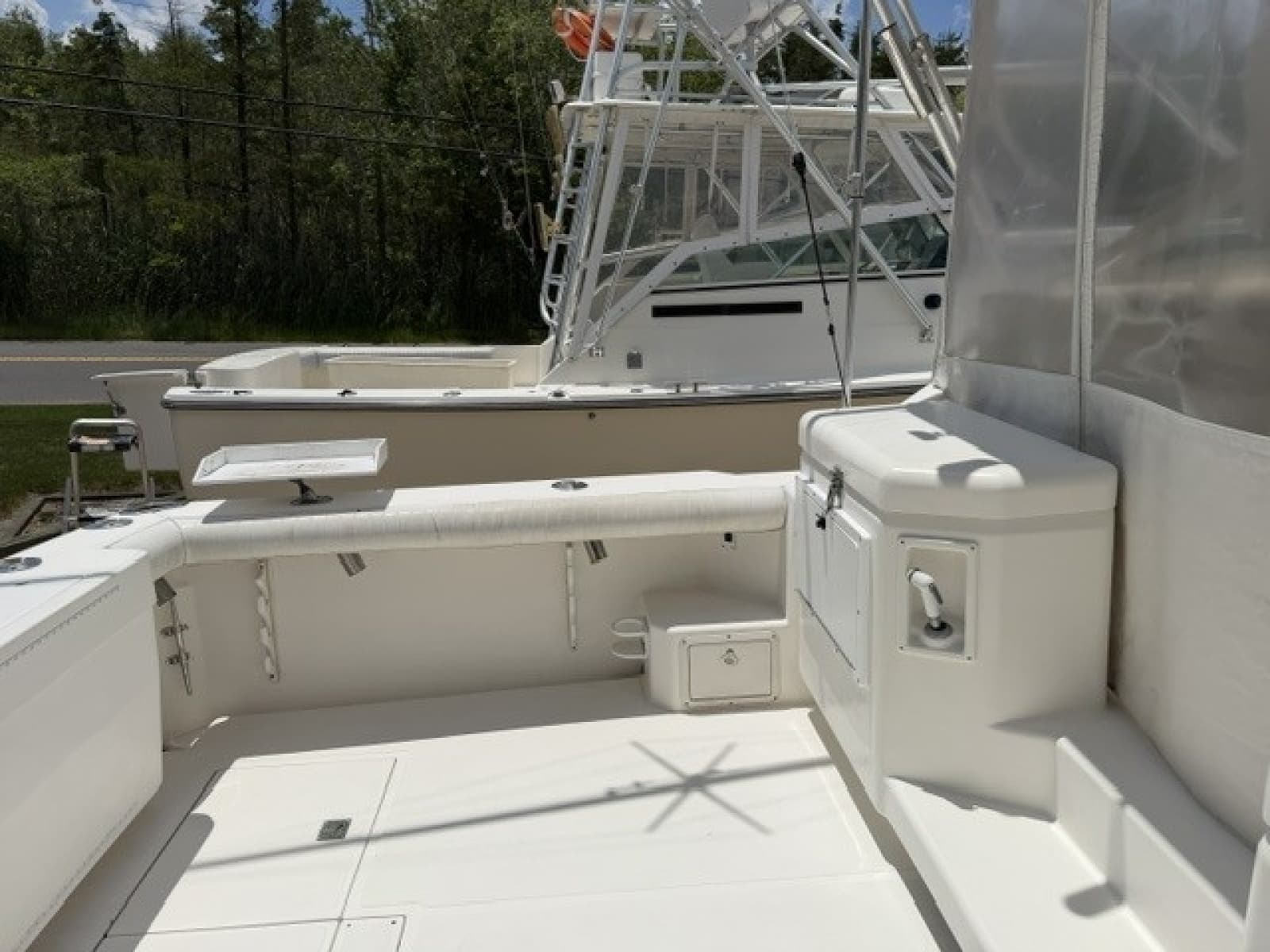 1996 Cabo 31 Express - Photo 41