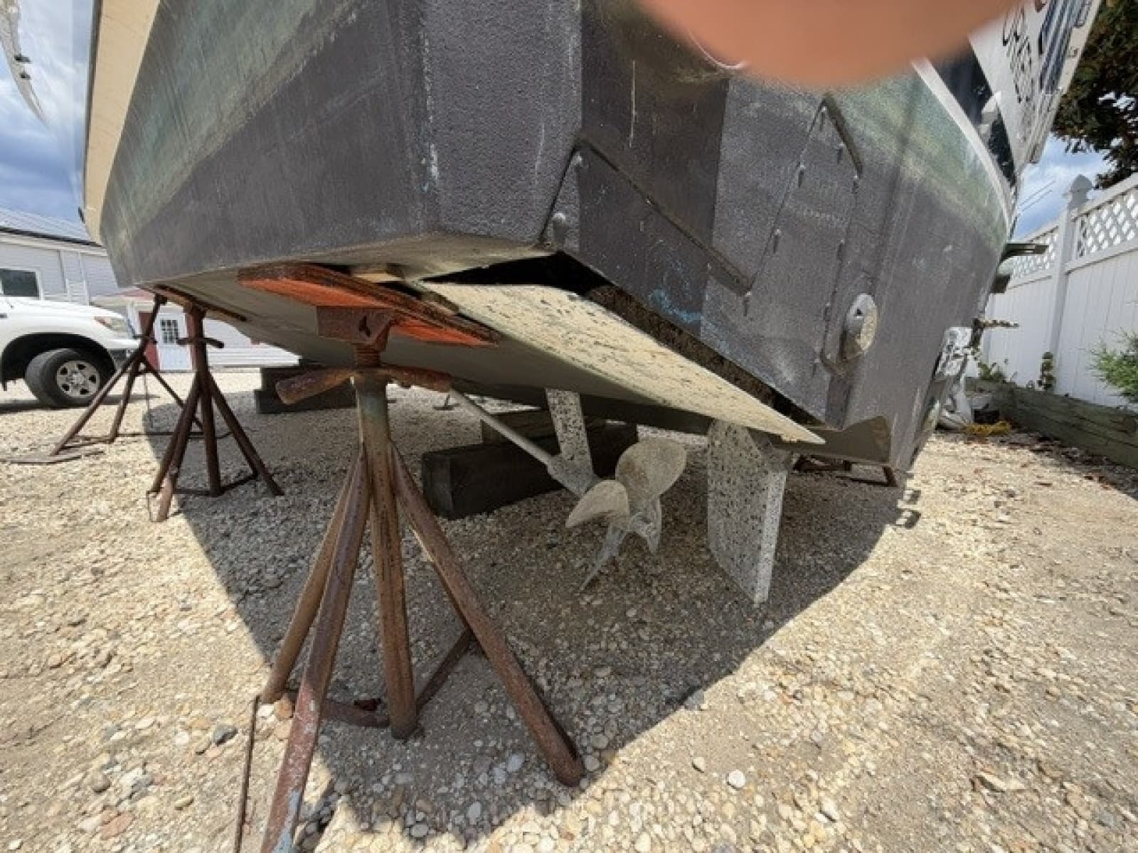 1996 Cabo 31 Express - Photo 10