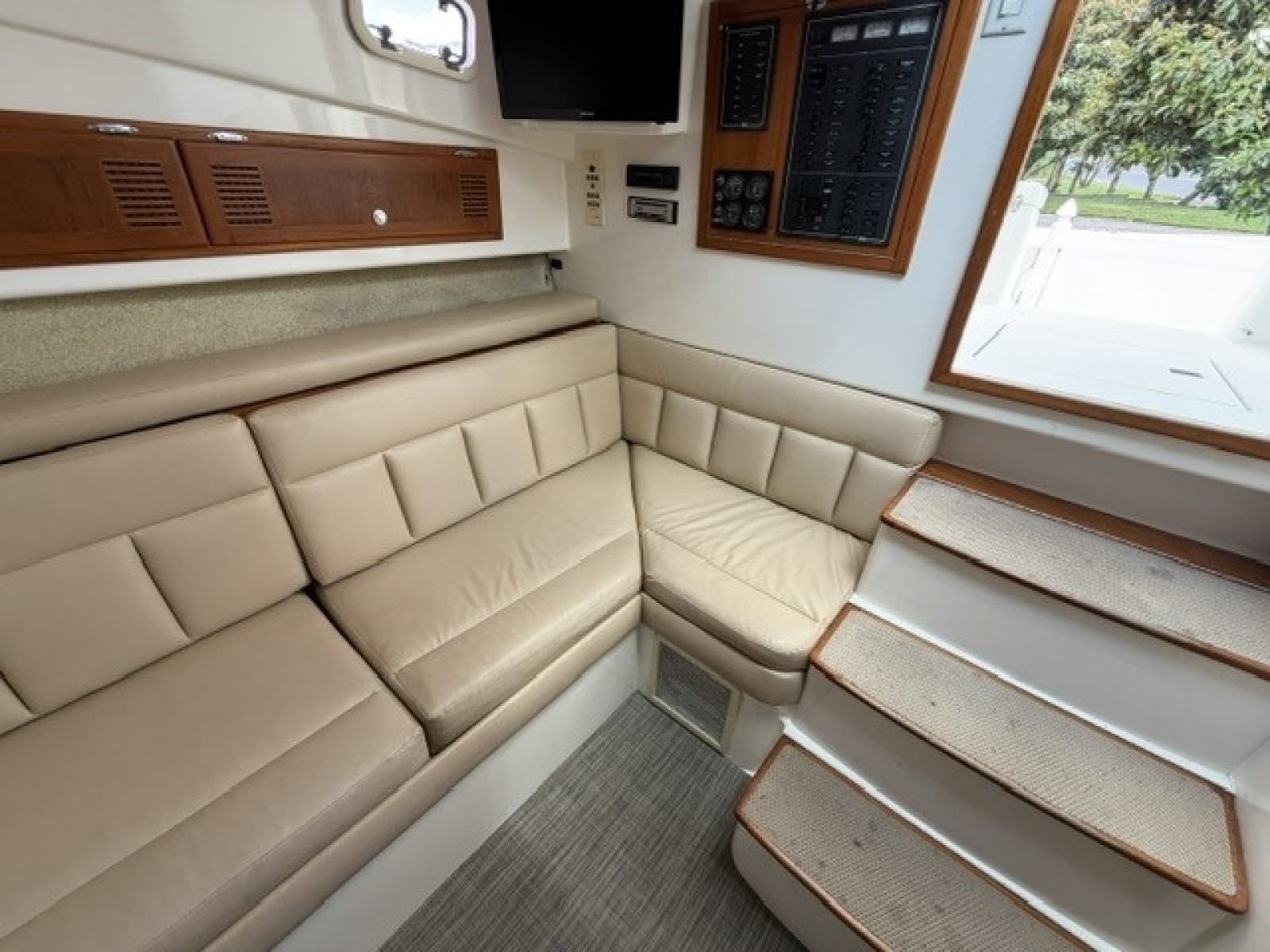 1996 Cabo 31 Express - Photo 72