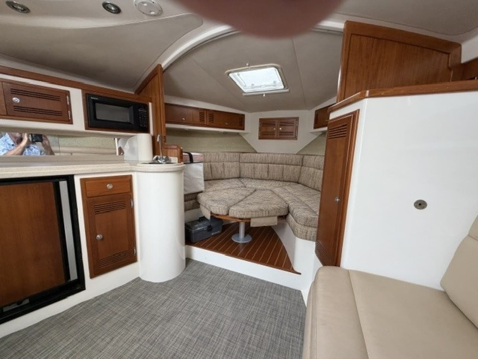 1996 Cabo 31 Express - Photo 86