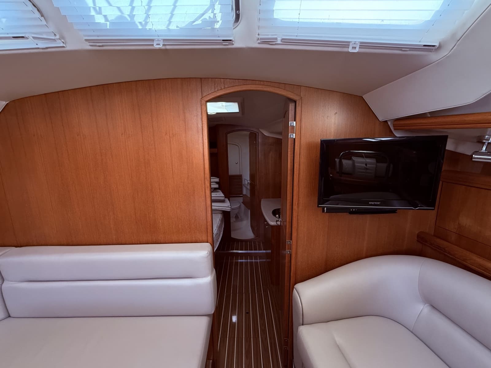 2005 Hunter  - Photo 46