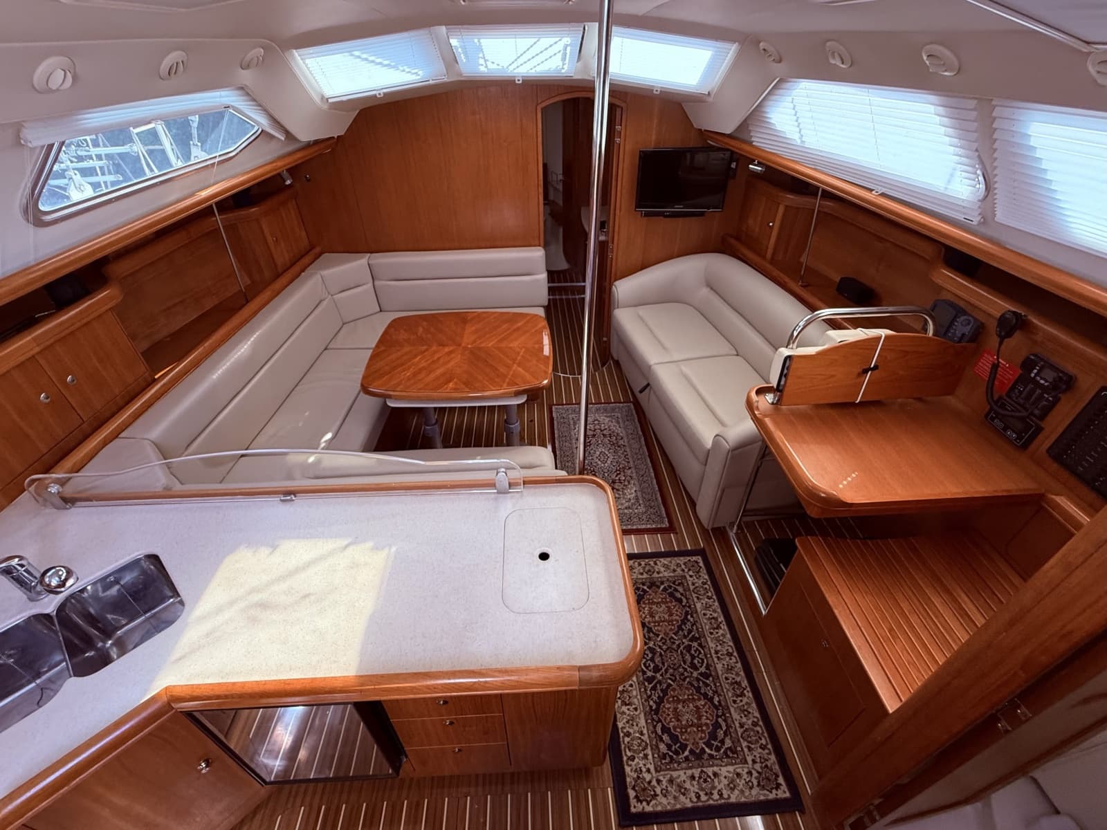 2005 Hunter  - Photo 30