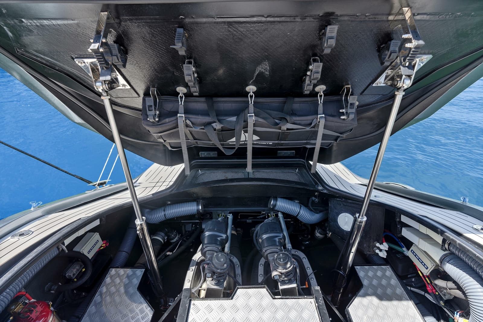 2020 Princess R35 - Photo 31