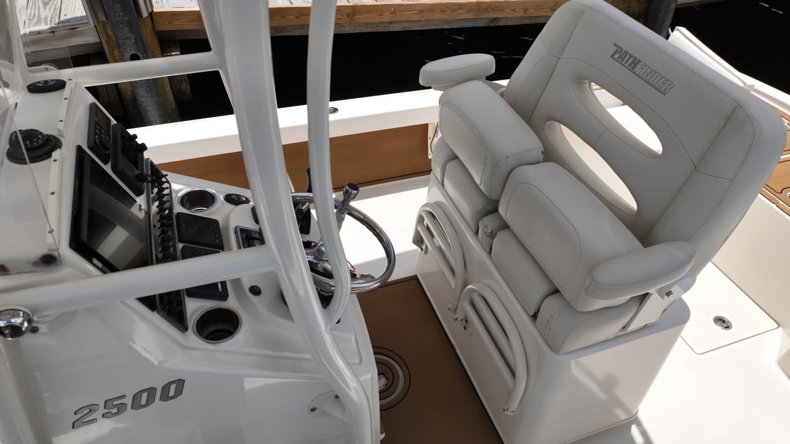 2017 Pathfinder  - Photo 18