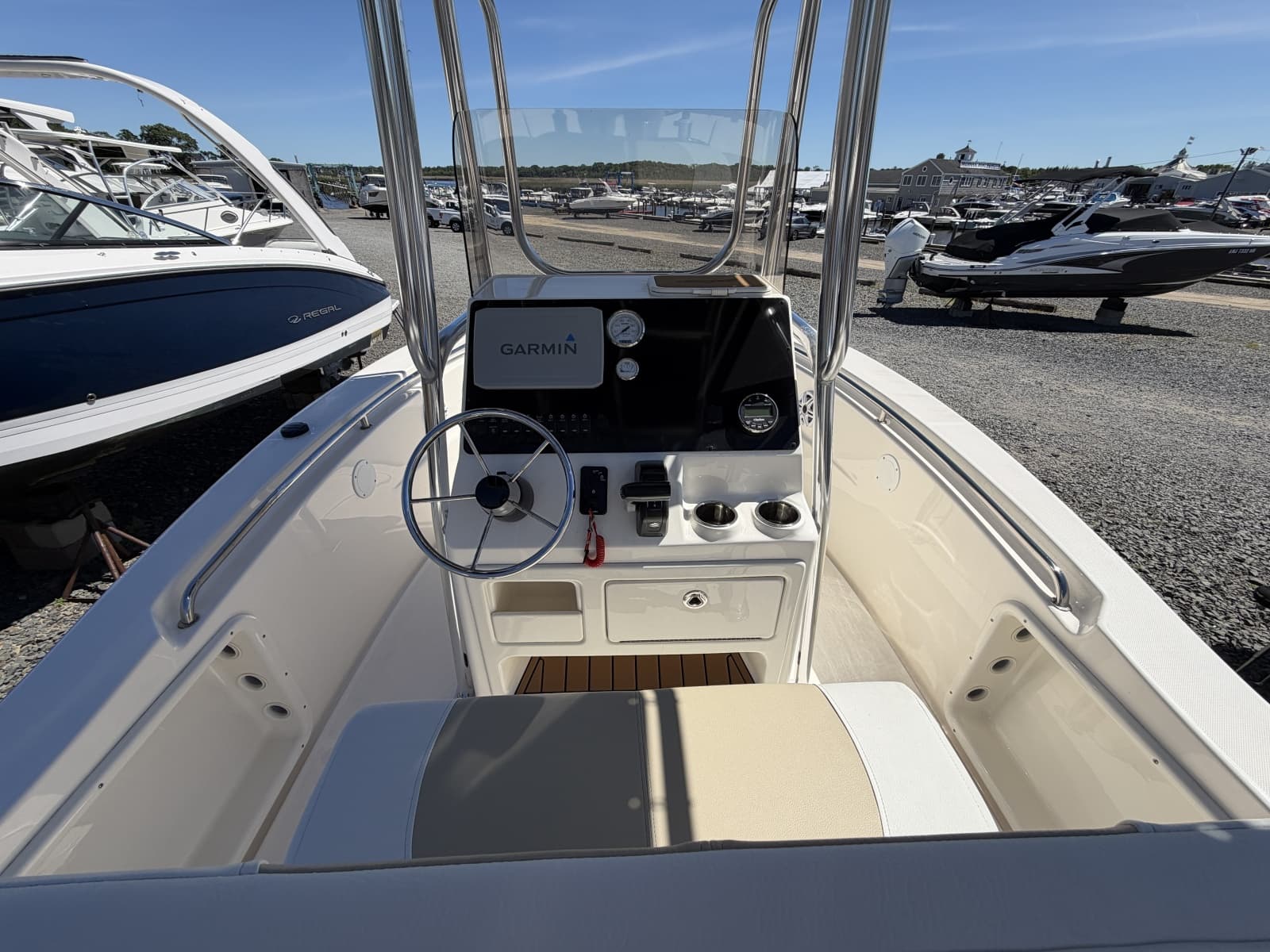2023 Bulls Bay 200 Center Console - Photo 9