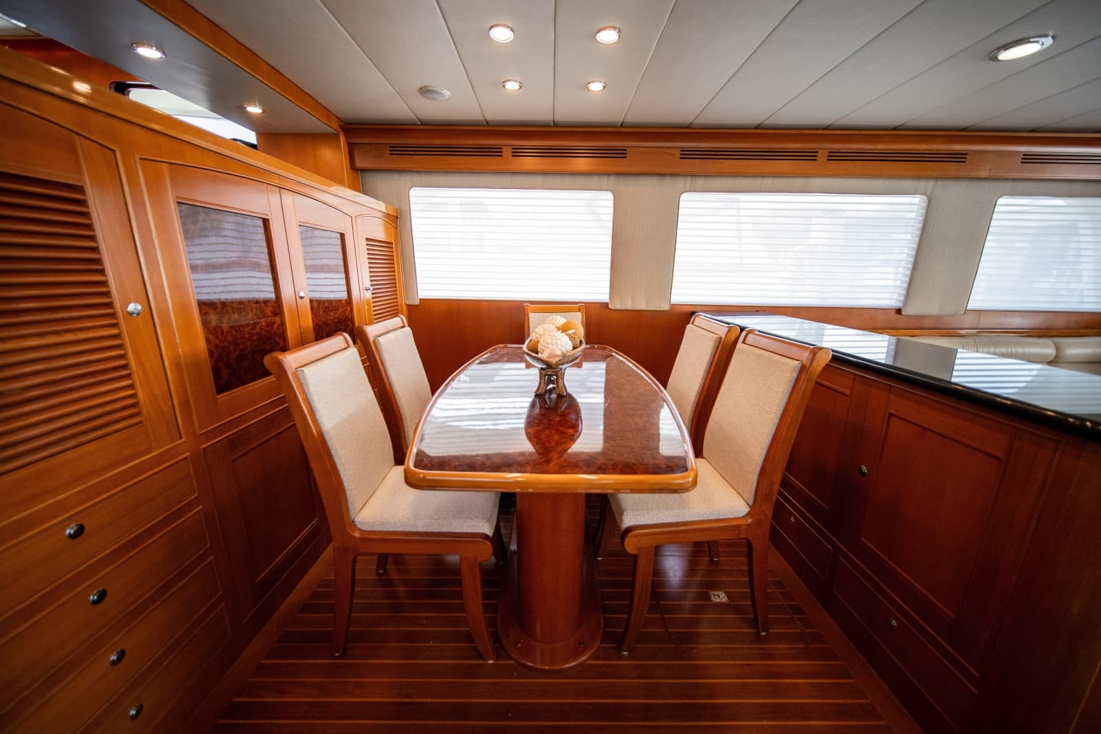 2003 Marlow Explorer 65C - Photo 8
