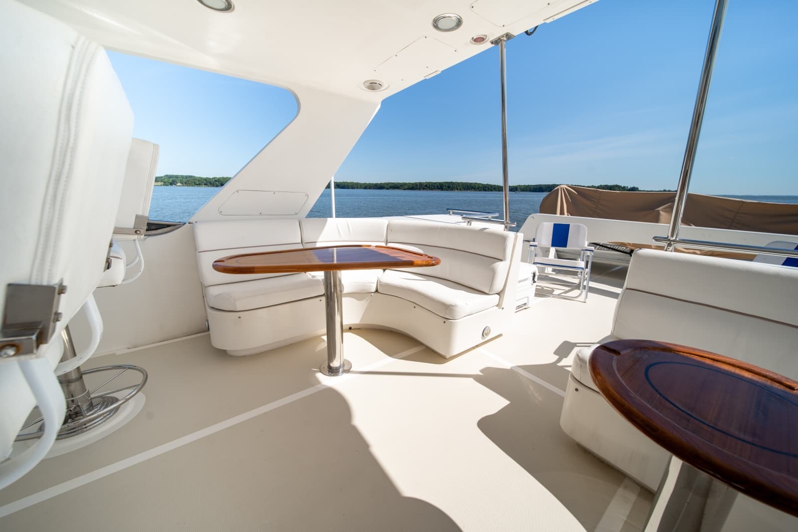 2003 Marlow Explorer 65C - Photo 29