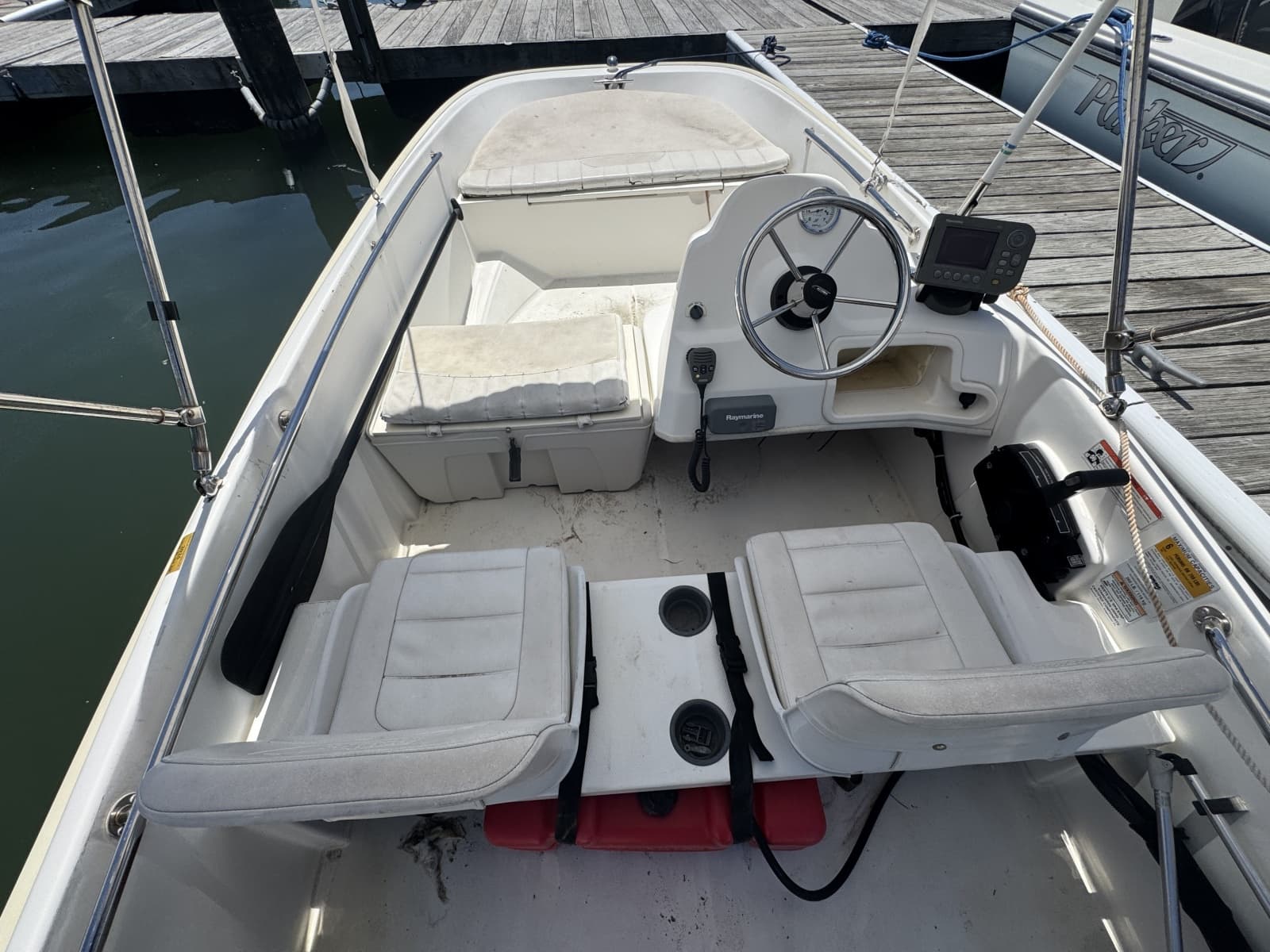 2011 Boston Whaler  - Photo 4