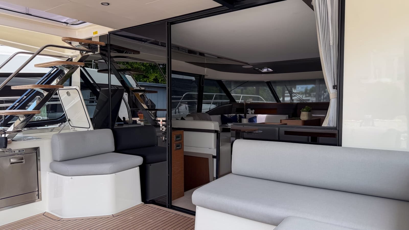 2025 Prestige M48 - Photo 4