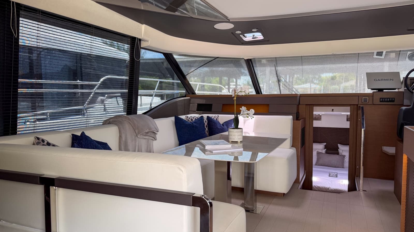2025 Prestige M48 - Photo 14