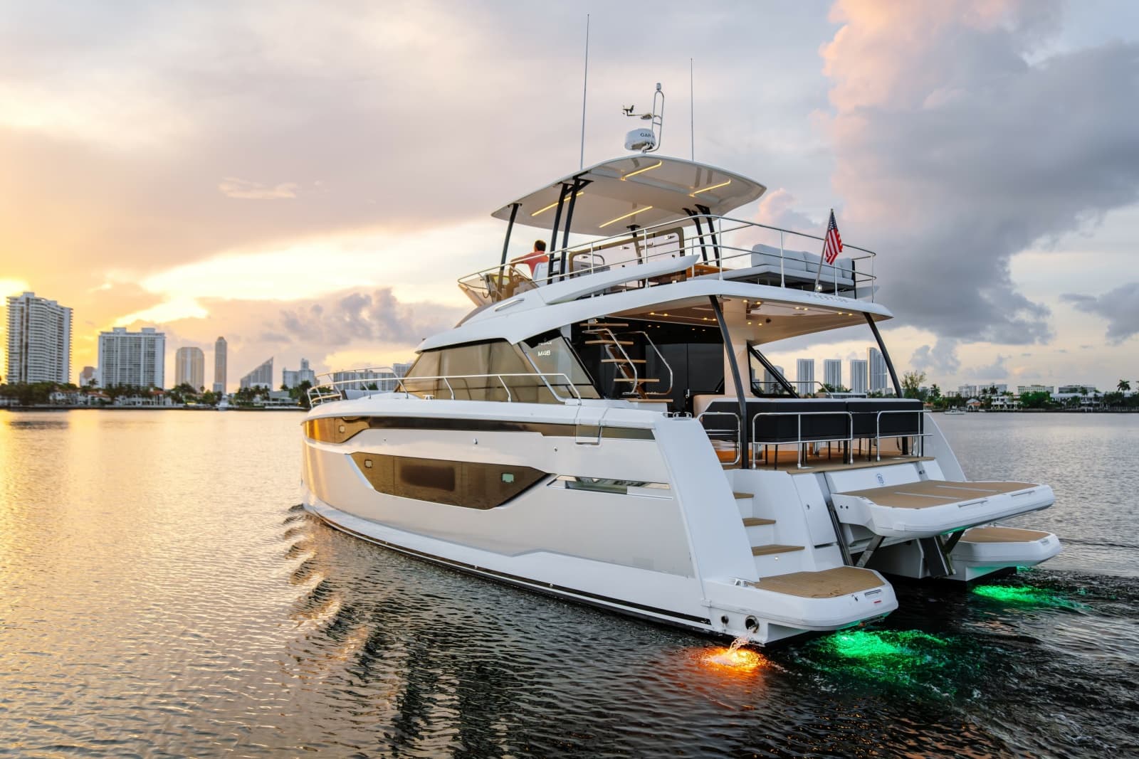 2025 Prestige M48 - Photo 1