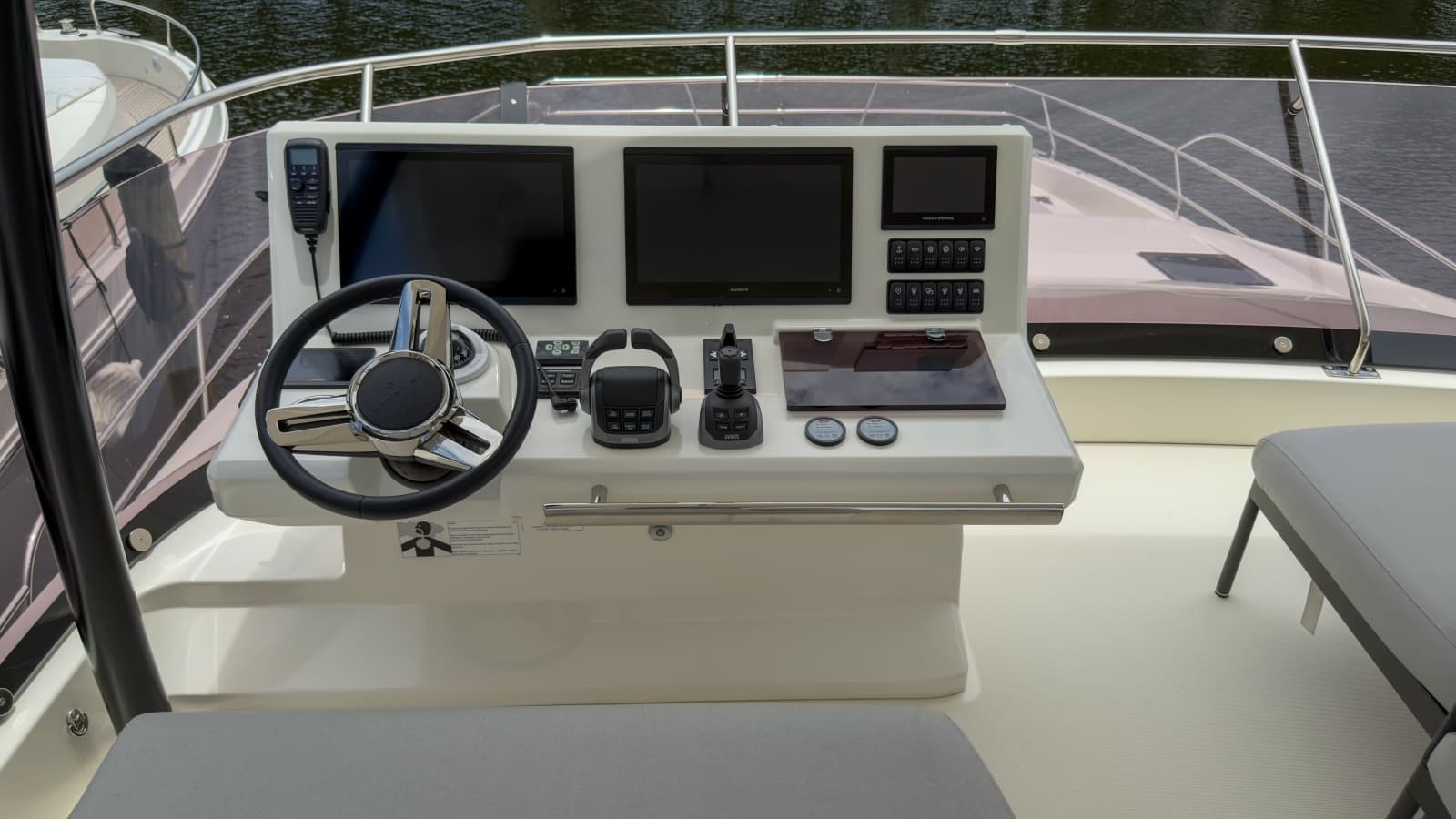 2025 Prestige M48 - Photo 31