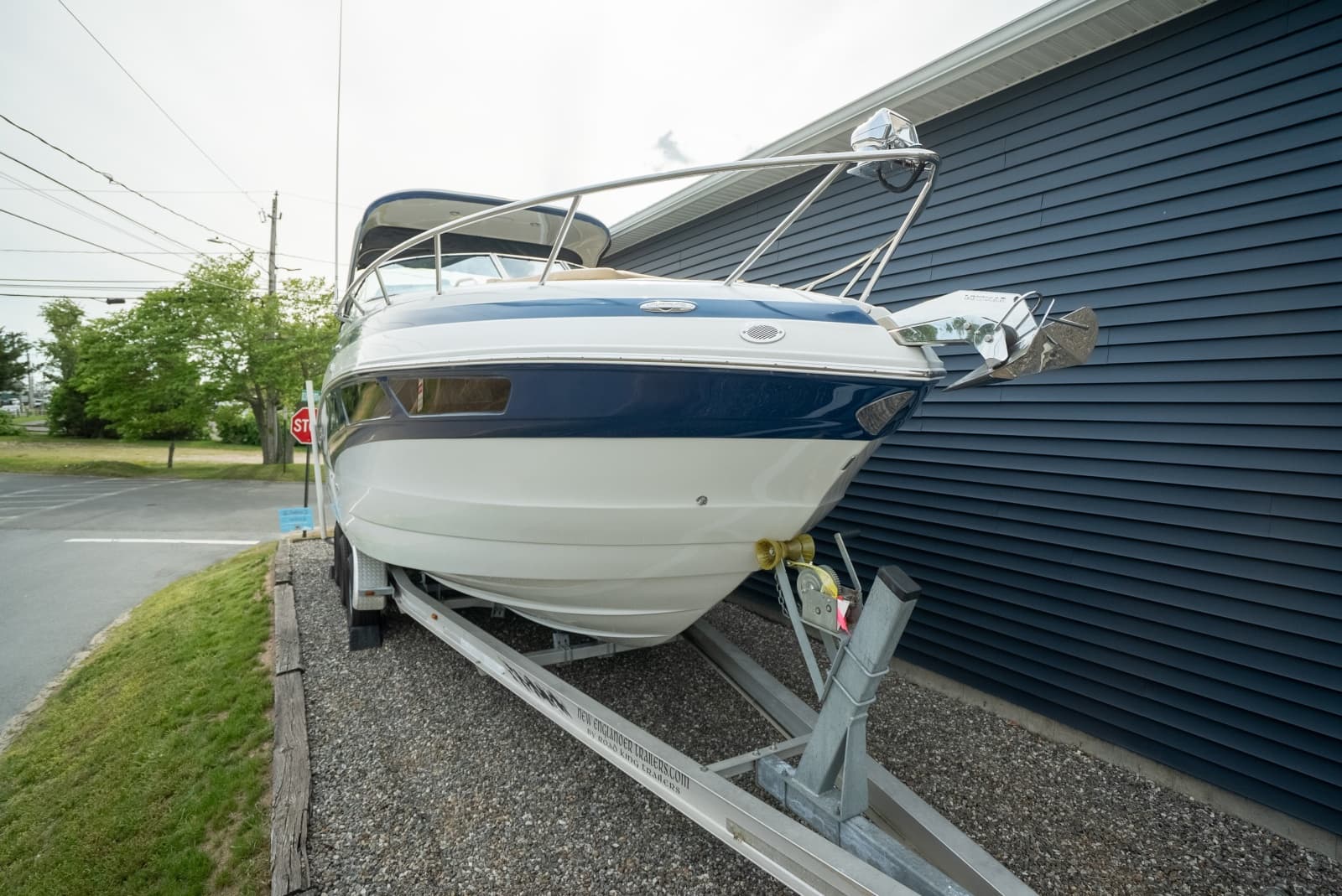 2016 Crownline 294 CR - Photo 2