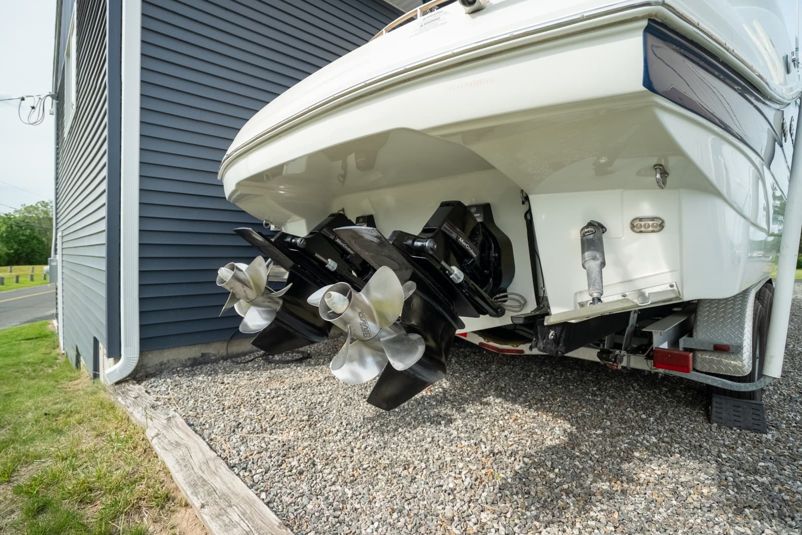 2016 Crownline 294 CR - Photo 8