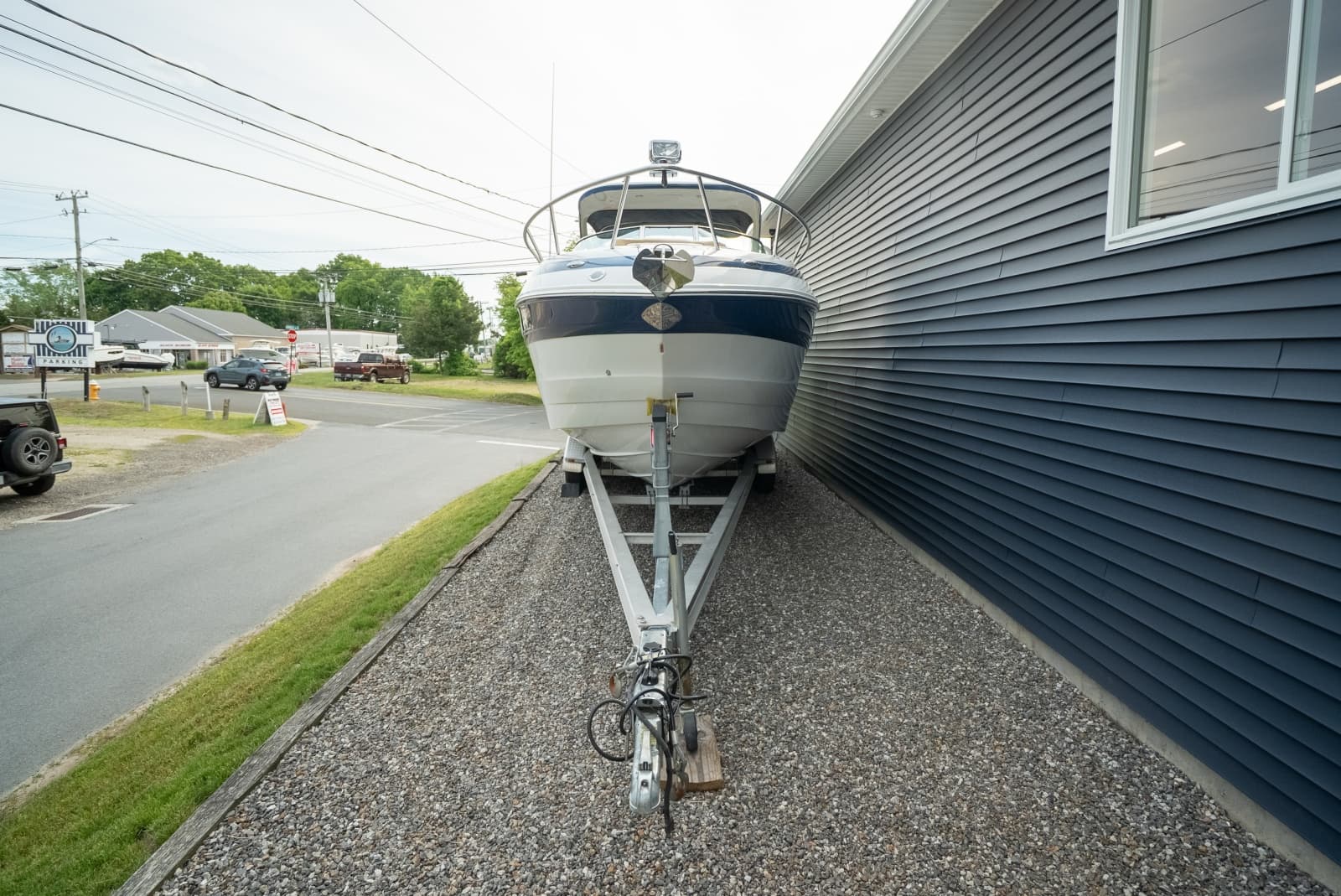2016 Crownline 294 CR - Photo 4
