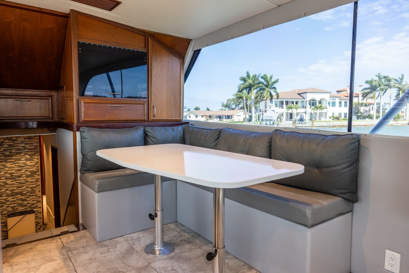1984 Ocean Yachts 55 Super Sport - Photo 35