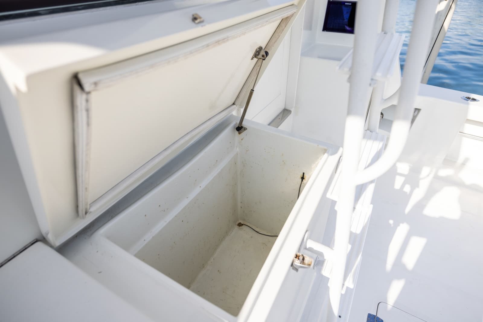 1984 Ocean Yachts 55 Super Sport - Photo 56