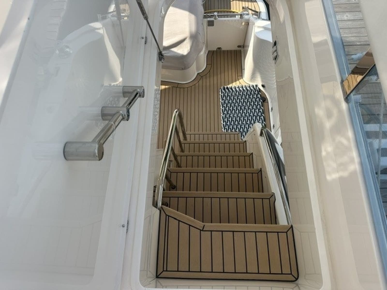 2002 Fairline Squadron 58 - Photo 33