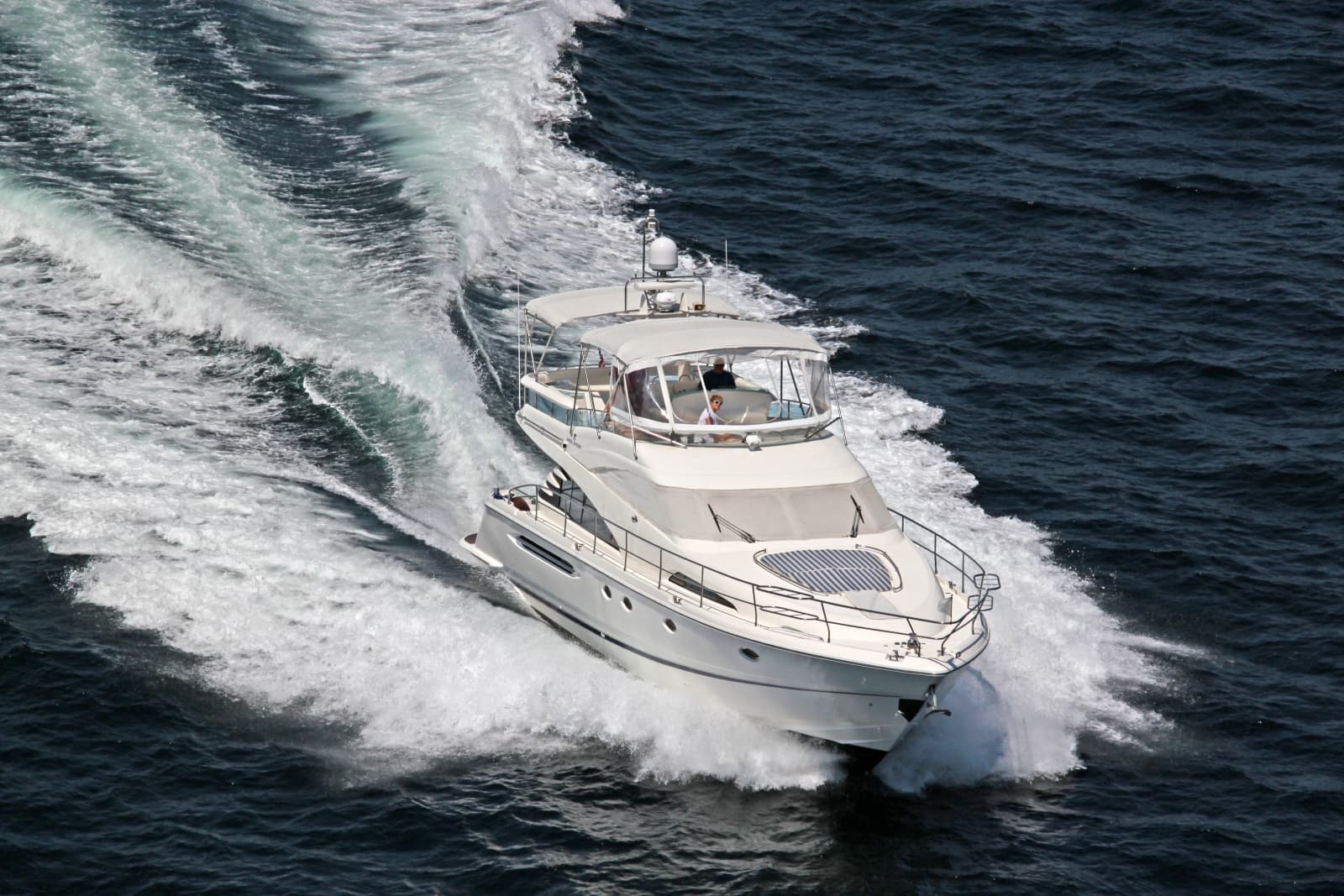 2002 Fairline Squadron 58 - Photo 13