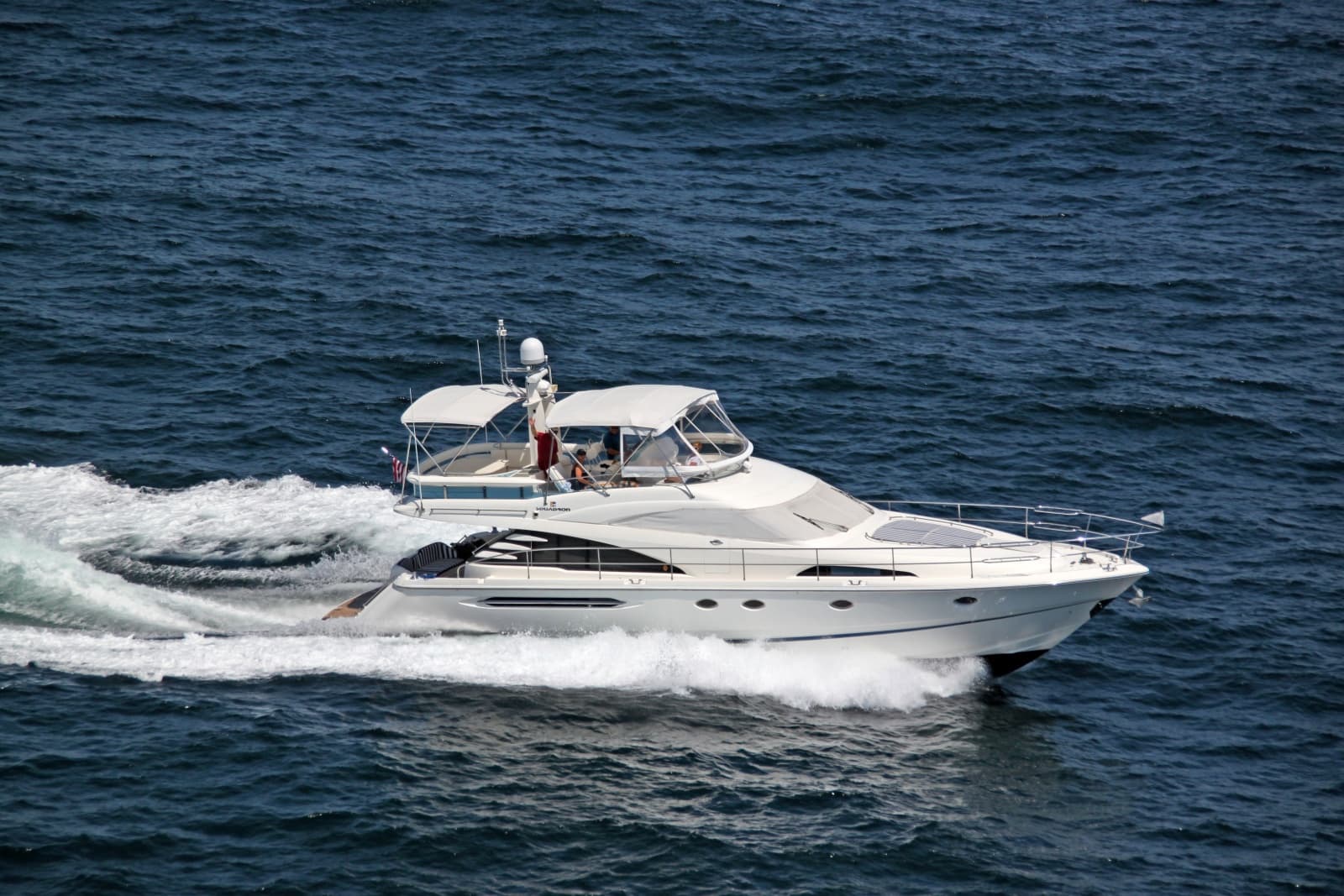 2002 Fairline Squadron 58 - Photo 9